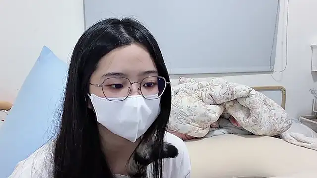 Snapshot of LHeart chatting on 06.08.26 LHeart online show from 06.08.26