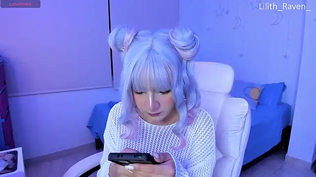 Lilith Raven  online show from 10.27.25