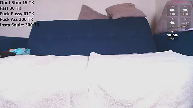 Snapshot of couplelove543 chatting on 09.25.25 couplelove543 online show from 09.25.25