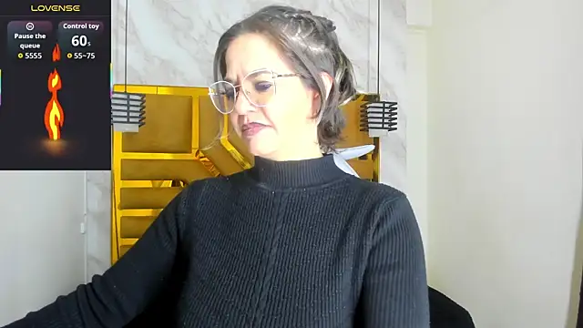 Luciifeer  online show from 10.10.25