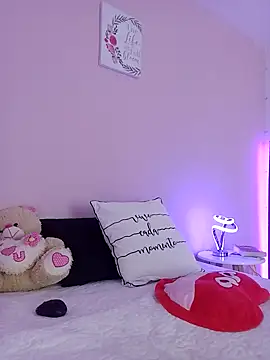 Mia Seduction  online show from 09.23.25