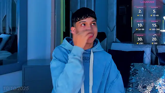 Sebax Young online show from 10.10.25