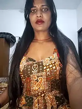 Snapshot of cute_radhikaa chatting on 10.26.25 cute radhikaa online show from 10.26.25