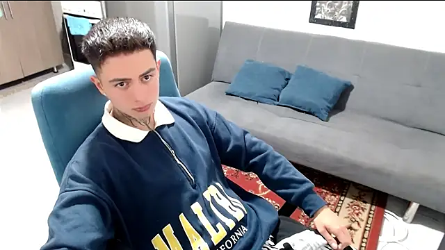 Snapshot of santii_ss chatting on 01.18.26 santii ss online show from 01.18.26