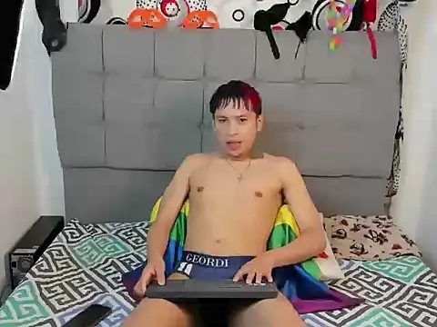 Snapshot of jake_hott1 chatting on 09.30.25 jake hott1 online show from 09.30.25