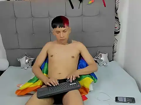 Snapshot of jake_hott1 chatting on 10.08.25 jake hott1 online show from 10.08.25