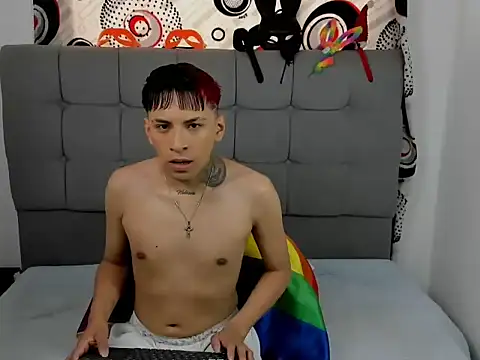 Snapshot of jake_hott1 chatting on 10.10.25 jake hott1 online show from 10.10.25