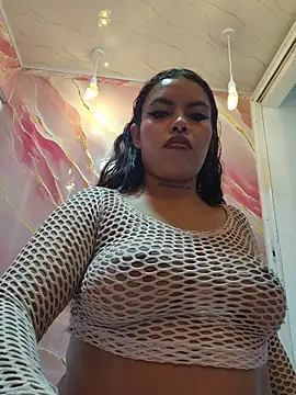 Snapshot of Yessica_Lopezz chatting on 05.01.26 Yessica Lopezz online show from 05.01.26