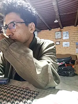 LecheDeSoya666 online show from 10.09.25