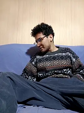 LecheDeSoya666 online show from 10.17.25