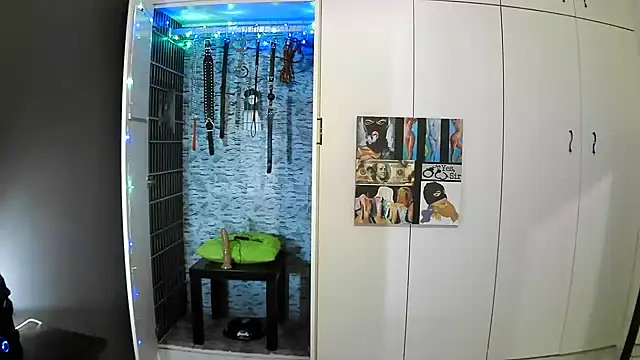 BaDSubMiss online show from 10.12.25