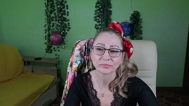 Habibi Honeyy online show from 09.27.25