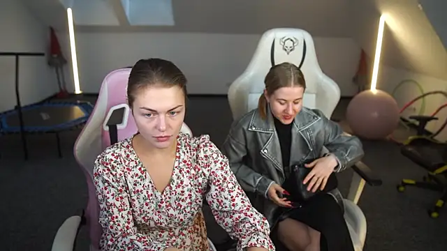 MissKaitrin online show from 09.11.25