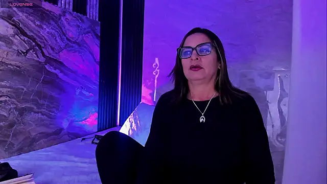 Agatha Pleasure online show from 02.09.26