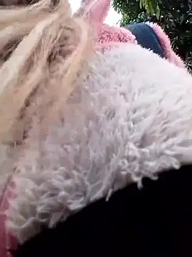 Snapshot of Daliana_Gounbolt chatting on 09.26.25 Daliana Gounbolt online show from 09.26.25