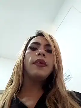 Snapshot of Daliana_Gounbolt chatting on 10.01.25 Daliana Gounbolt online show from 10.01.25