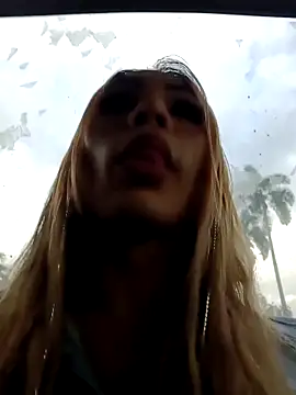 Snapshot of Daliana_Gounbolt chatting on 10.06.25 Daliana Gounbolt online show from 10.06.25