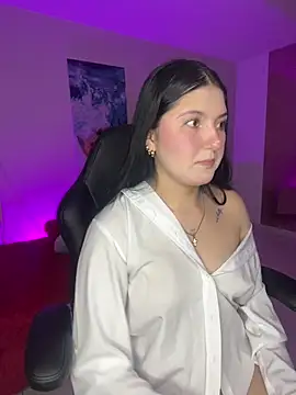 Snapshot of Celestee69 chatting on 09.29.25 Celestee69 online show from 09.29.25