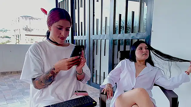 Snapshot of Celestee69 chatting on 10.04.25 Celestee69 online show from 10.04.25