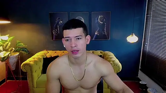 Snapshot of ethan_rodgers chatting on 10.06.25 ethan rodgers online show from 10.06.25