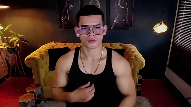 Snapshot of ethan_rodgers chatting on 10.28.25 ethan rodgers online show from 10.28.25