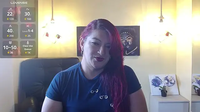 Snapshot of Princess_moan chatting on 09.15.25 Princess moan online show from 09.15.25