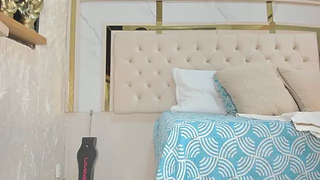 megan rous  online show from 09.19.25