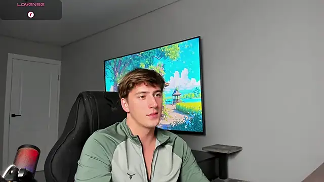 Snapshot of DaniHort chatting on 04.23.26 DaniHort online show from 04.23.26