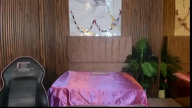 juanita tay online show from 04.01.26