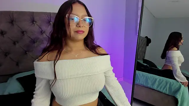 Missy davis online show from 10.10.25