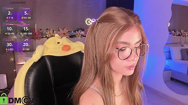 Arinextdoor online show from 11.28.25