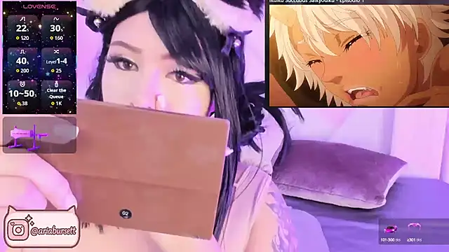 AriaBursett online show from 10.16.25