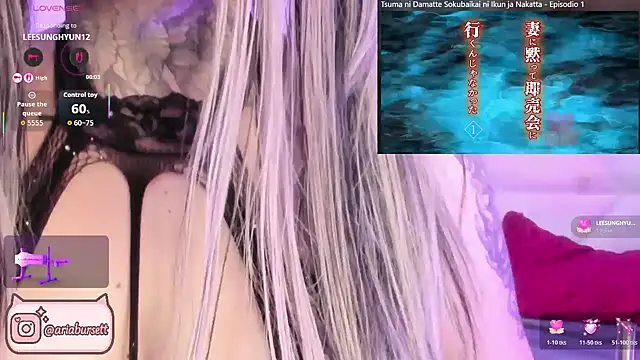 AriaBursett online show from 10.25.25