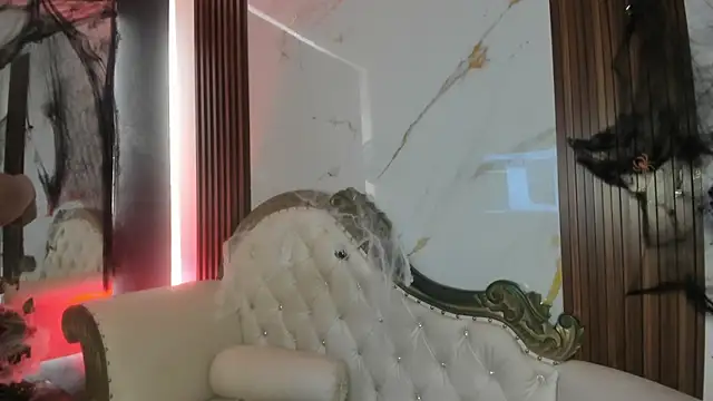 CoralieBronson online show from 10.24.25