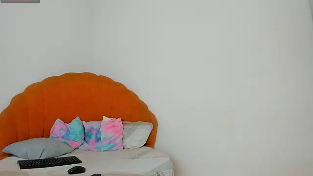 Indismilex online show from 10.30.25