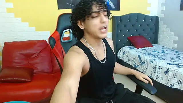 Xfire boy69 online show from 09.17.25