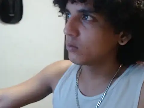 Xfire boy69 online show from 10.17.25