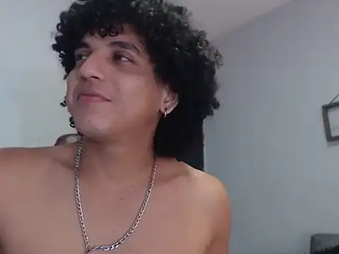 Xfire boy69 online show from 10.19.25