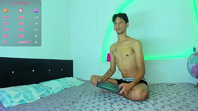 Snapshot of liaam_mendoza chatting on 09.19.25 liaam mendoza online show from 09.19.25