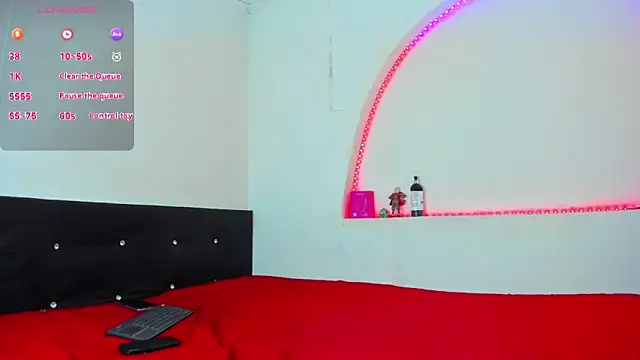 Snapshot of liaam_mendoza chatting on 10.30.25 liaam mendoza online show from 10.30.25