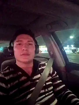 Zetaloco26 online show from 10.21.25