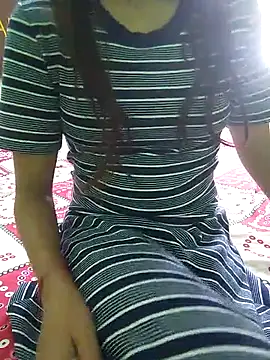 Snapshot of shilpa_r chatting on 10.25.25 shilpa r online show from 10.25.25