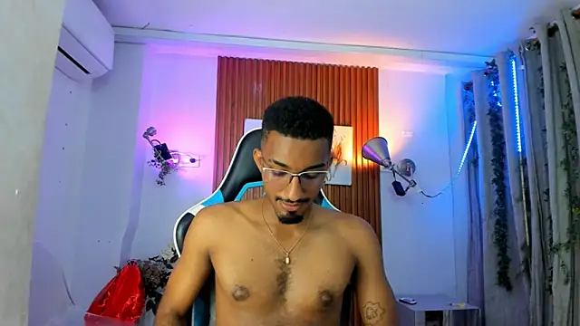 Darwin mayo online show from 10.02.25