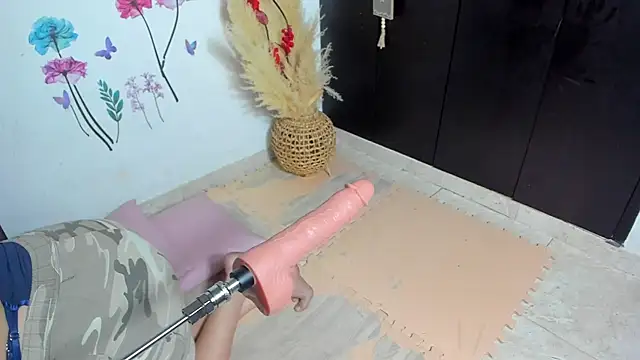 Majosworld  online show from 09.14.25