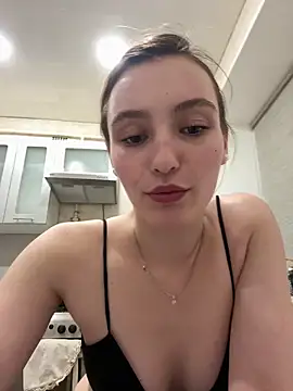 ZariaFlame online show from 11.06.25