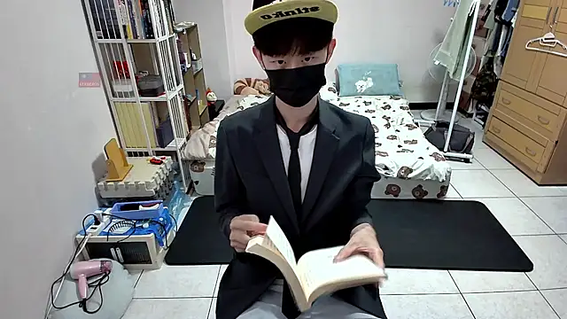 Snapshot of Kerberos_999 chatting on 10.01.25 Kerberos 999 online show from 10.01.25