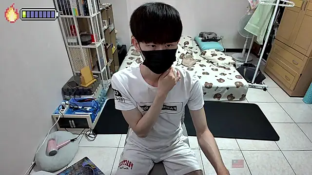 Snapshot of Kerberos_999 chatting on 10.29.25 Kerberos 999 online show from 10.29.25