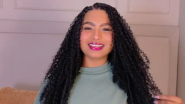 Snapshot of LanaRozz chatting on 10.12.25 LanaRozz online show from 10.12.25