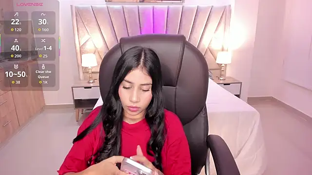 miranda crawfor online show from 10.04.25