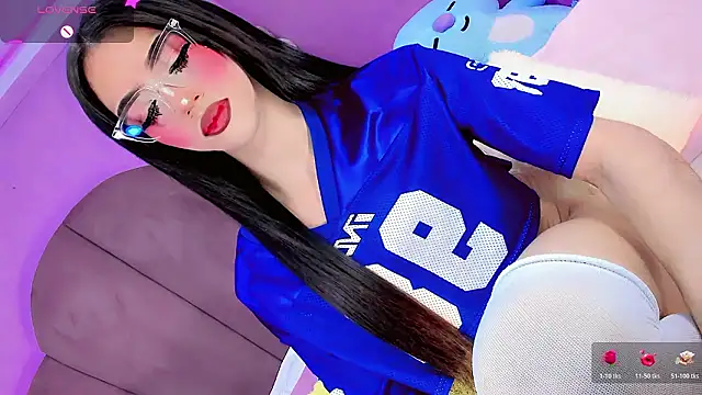 Snapshot of ShantyMillan chatting on 03.22.26 ShantyMillan online show from 03.22.26